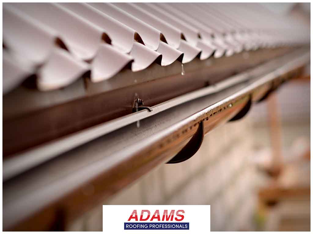 Why Year-round Gutter Maintenance Is Important